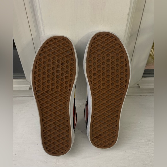 Vans Old Skool Skater Flame size 6.5 for men, size 8 for women EUC - Picture 6 of 8